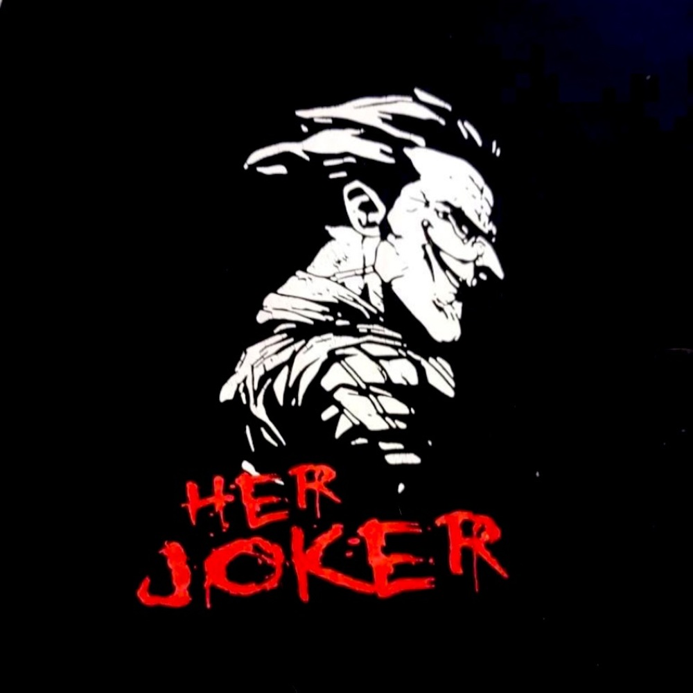 Black T-shirt her joker